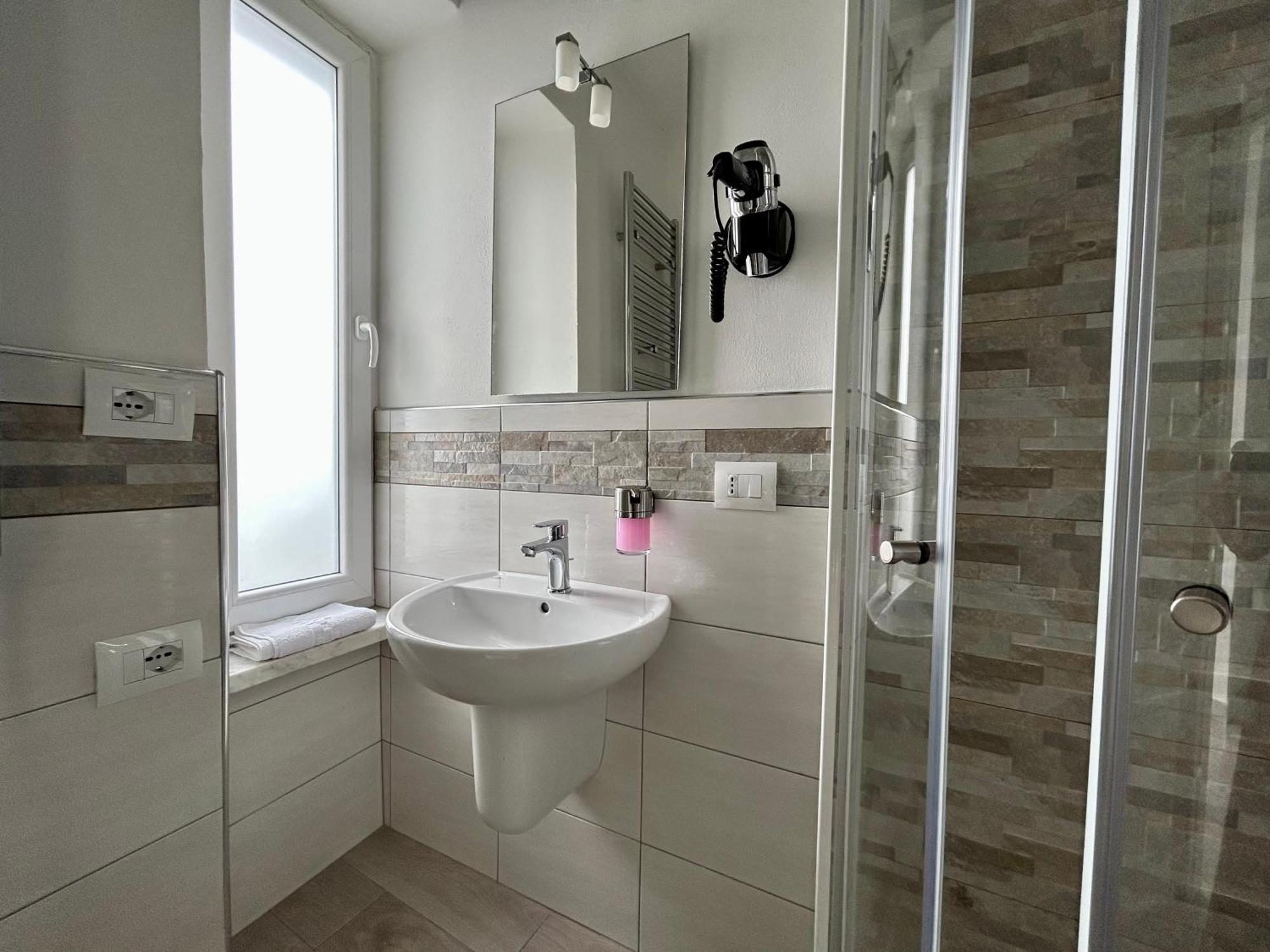 Fezzano / Portovenere Stilish Double Rooms With Sea View, Balcony Or Small Courtyard ภายนอก รูปภาพ
