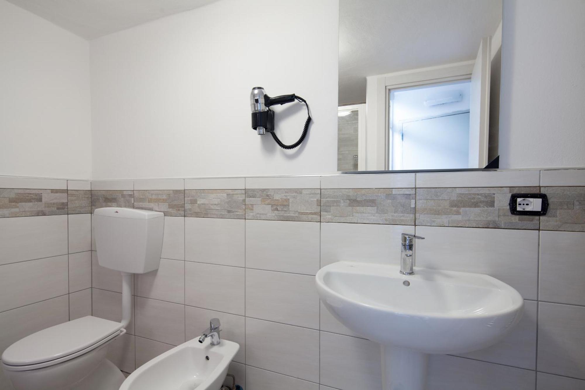 Fezzano / Portovenere Stilish Double Rooms With Sea View, Balcony Or Small Courtyard ภายนอก รูปภาพ